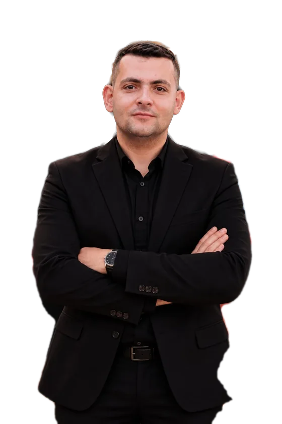 أحمد محمد عبدالمعطي, مهندس تطبيقات موبايل أول